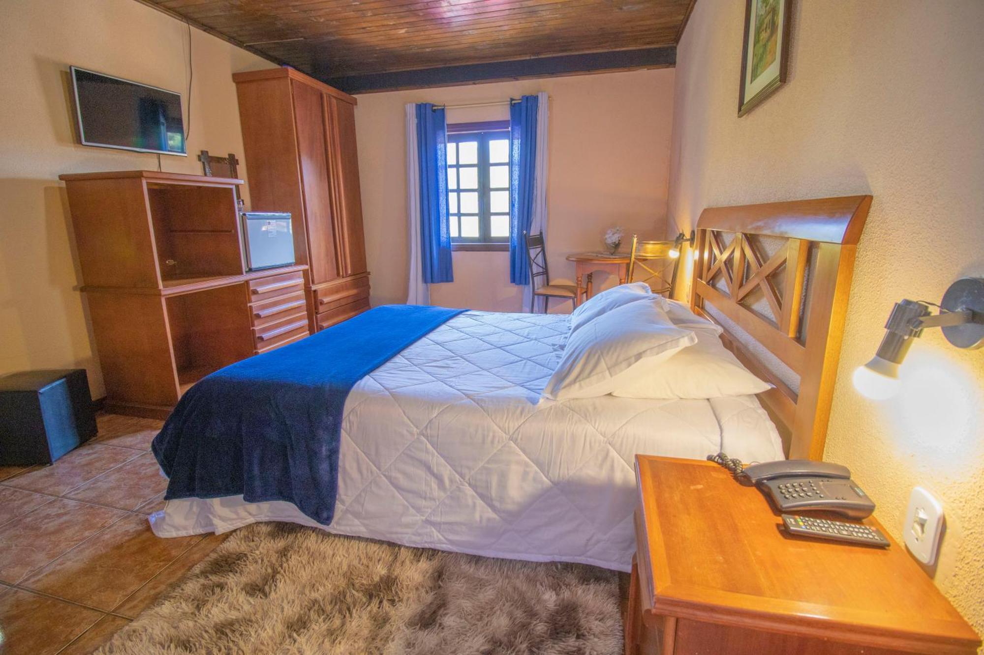 Hotel Ninho Do Falcão
